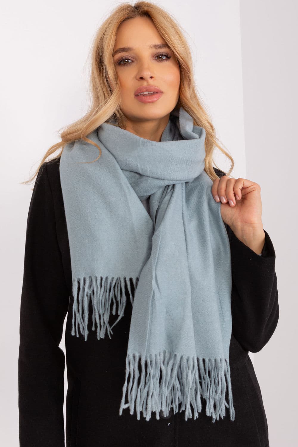 Scialle model 187609 AT