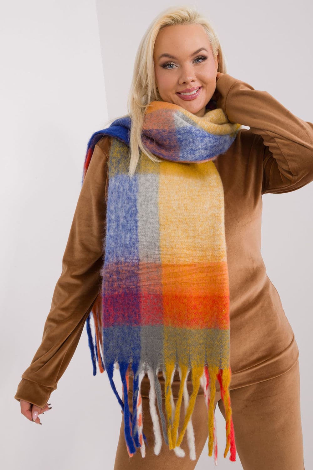 Scialle model 190538 AT