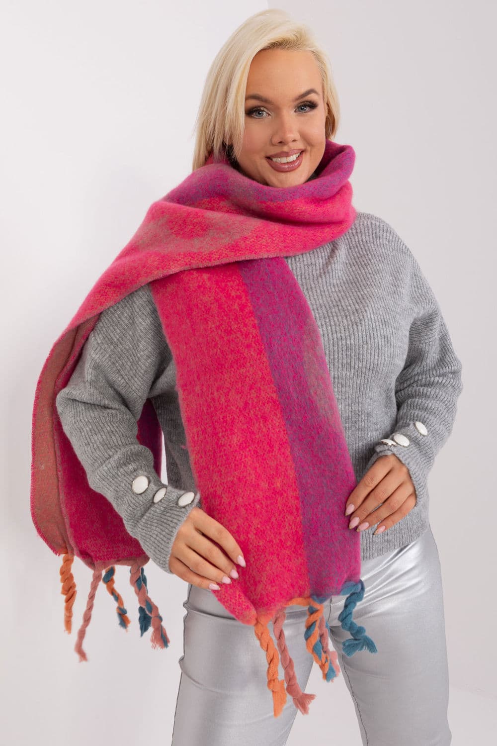 Scialle model 190549 AT