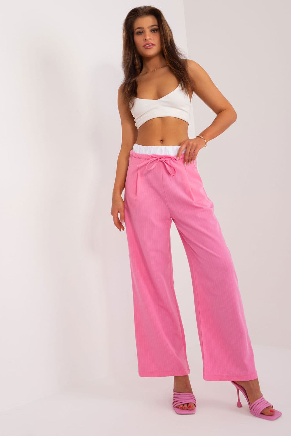 Pantaloni da donna model 196169 Italy Moda
