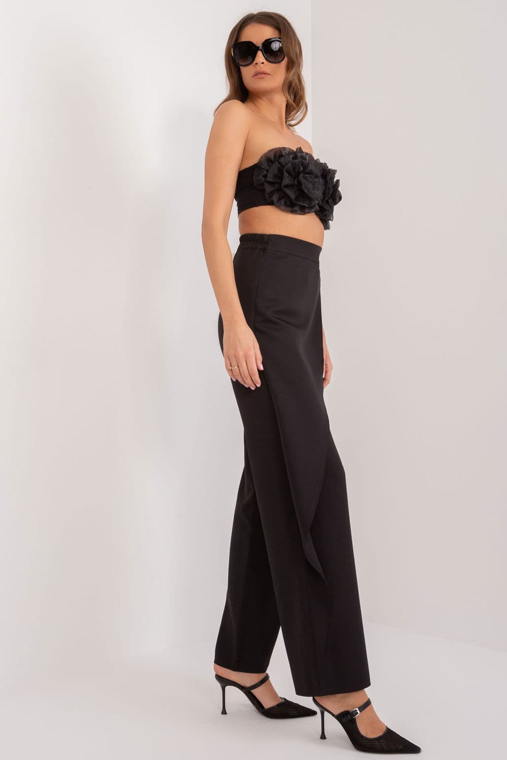 Pantaloni da donna model 196569 Lakerta - Miniatura 2