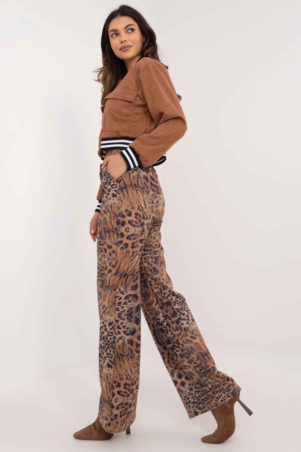 Pantaloni da donna model 202929 Lakerta - Miniatura 2