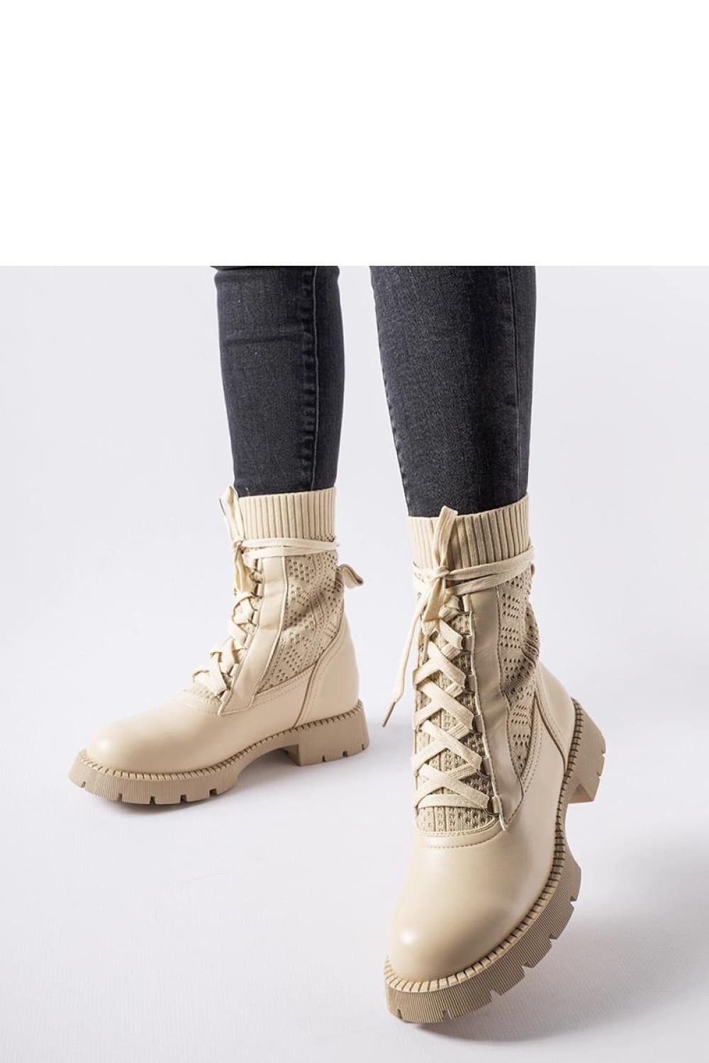 Scarpe con tacco model 204606 Solea