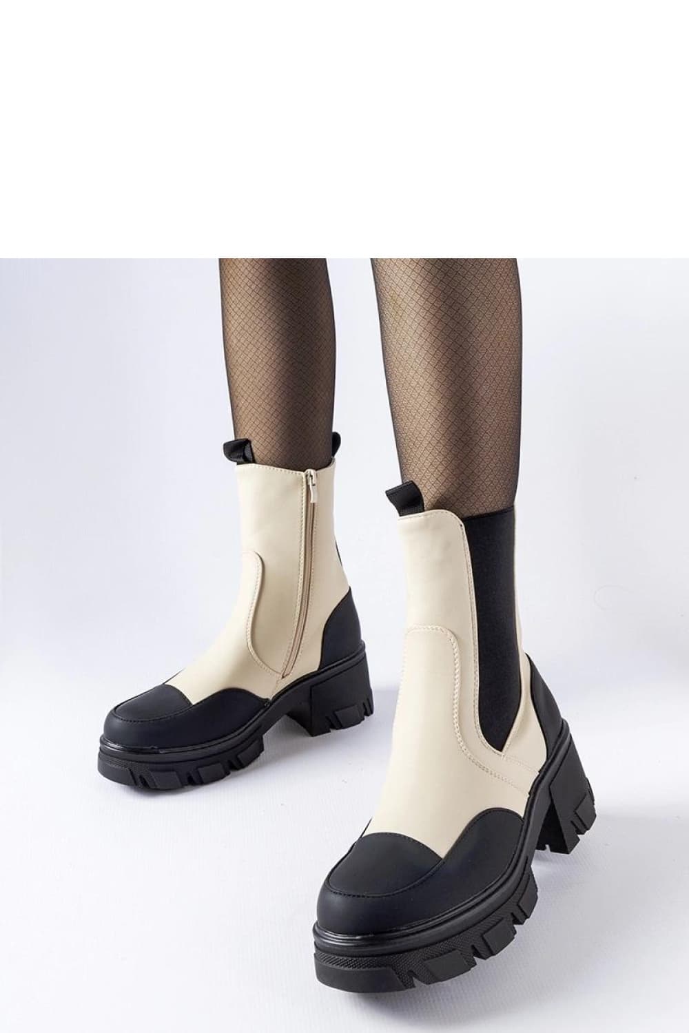 Scarpe con tacco model 204608 Solea