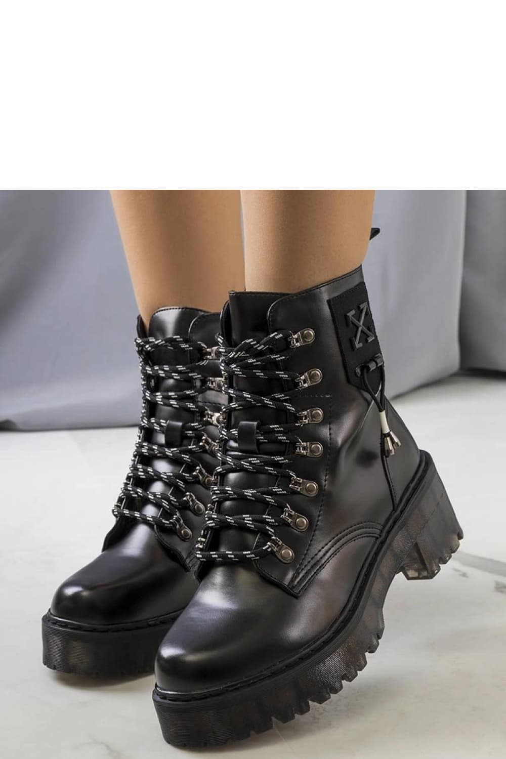 Scarpe con tacco model 204631 Solea