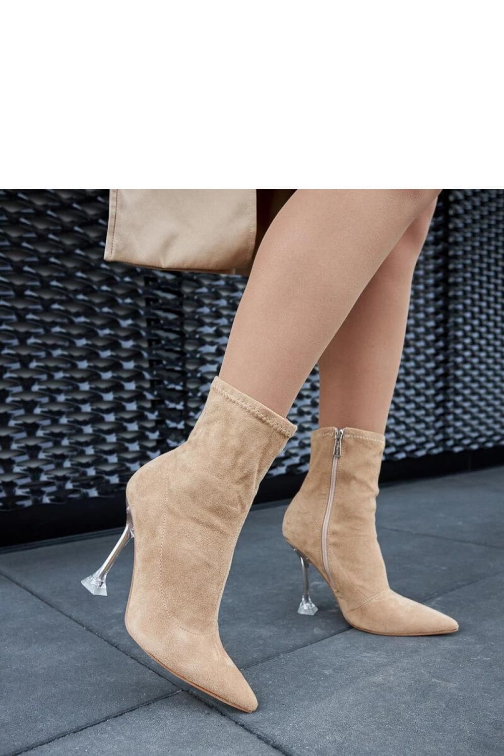 Scarpe con tacco model 204823 Solea