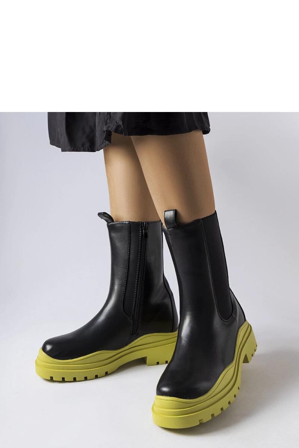Scarpe con tacco model 205123 Solea