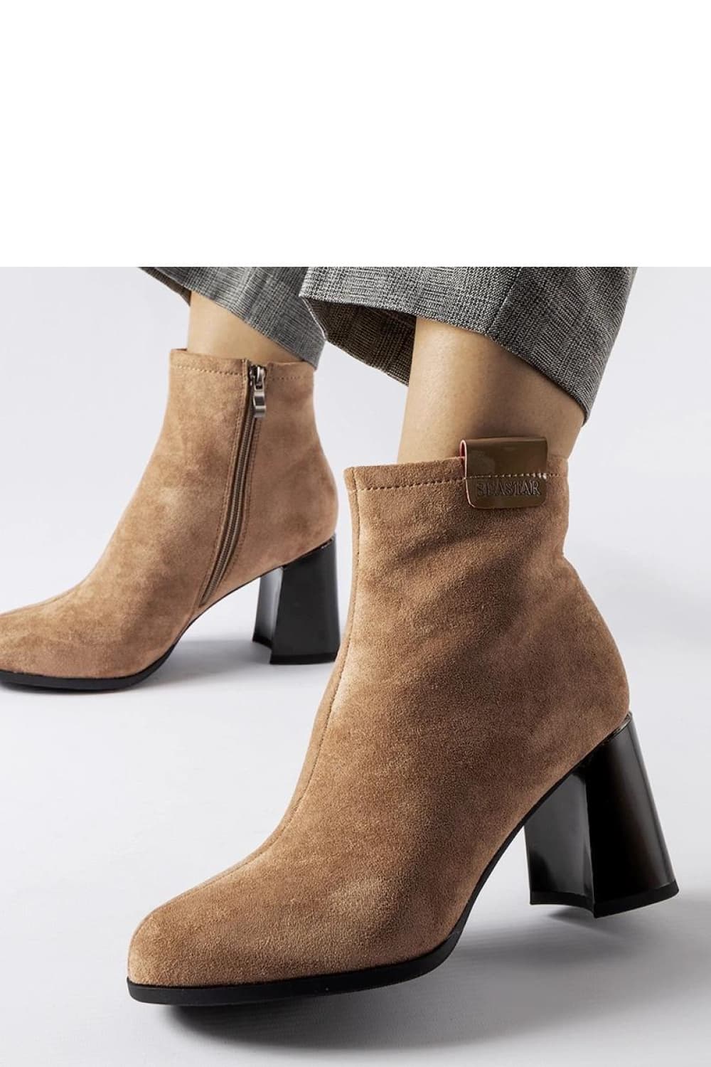 Scarpe con tacco model 205851 Solea