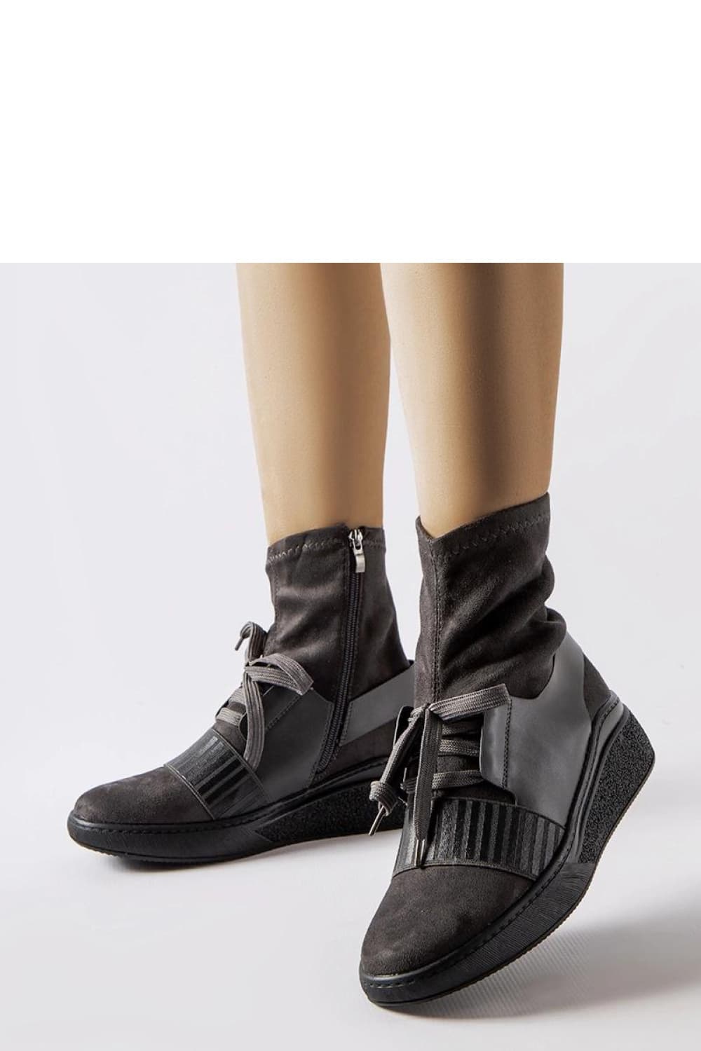 Scarpe con zeppa model 206515 Solea