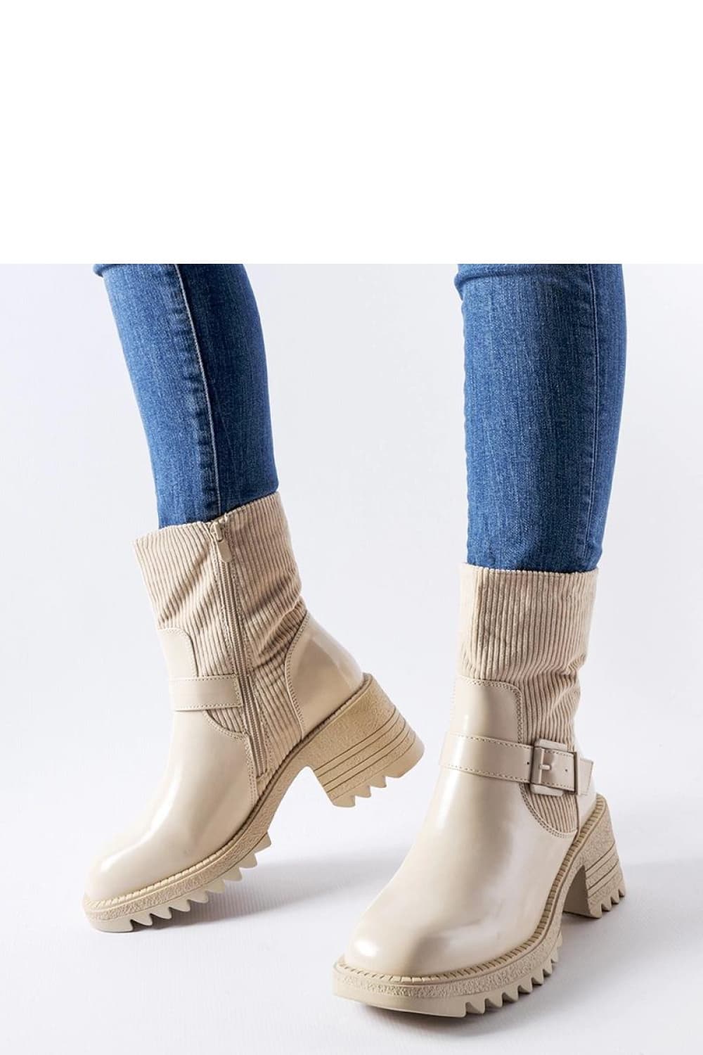 Scarpe con tacco model 206526 Solea