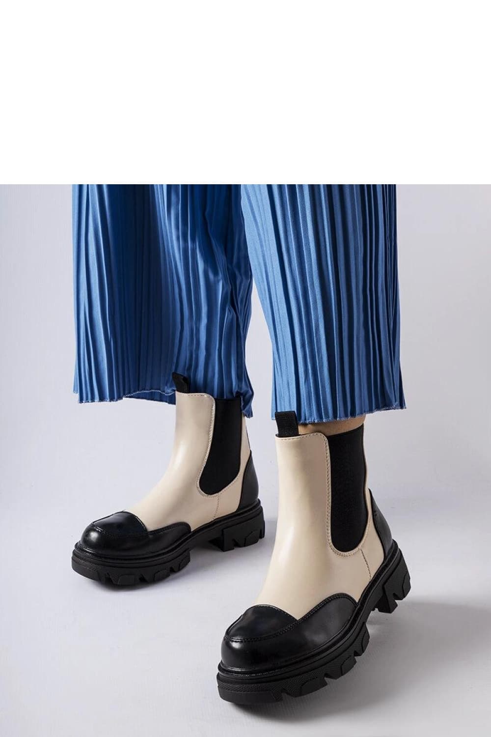 Scarpe con tacco model 206575 Solea
