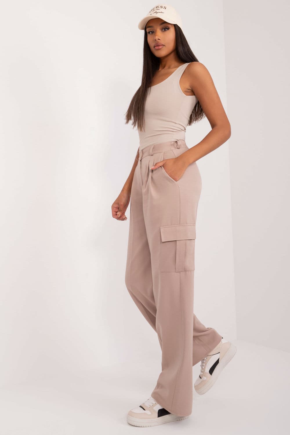 Pantaloni da donna model 206619 Lakerta - Miniatura 3