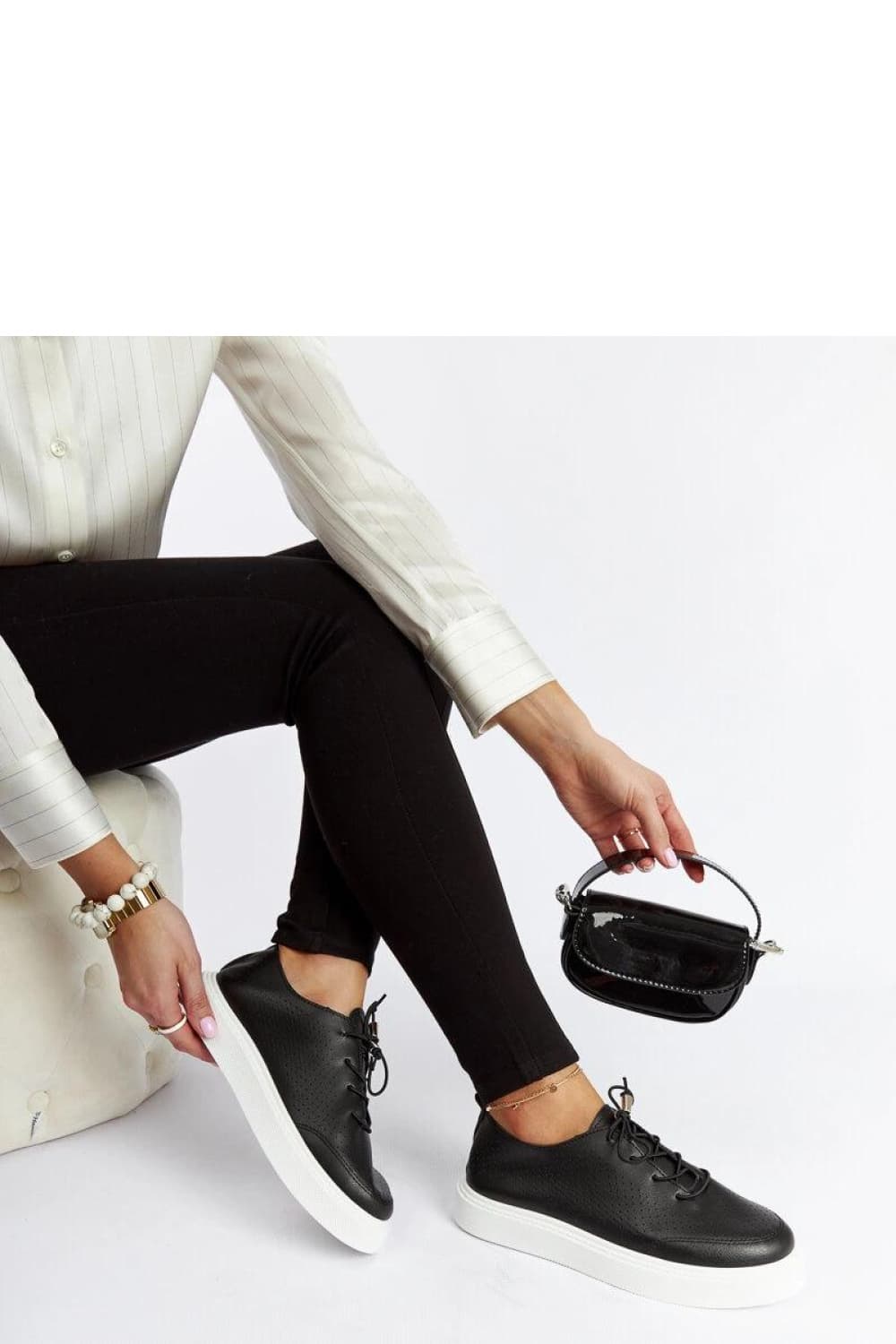 Sneakers model 207561 Solea