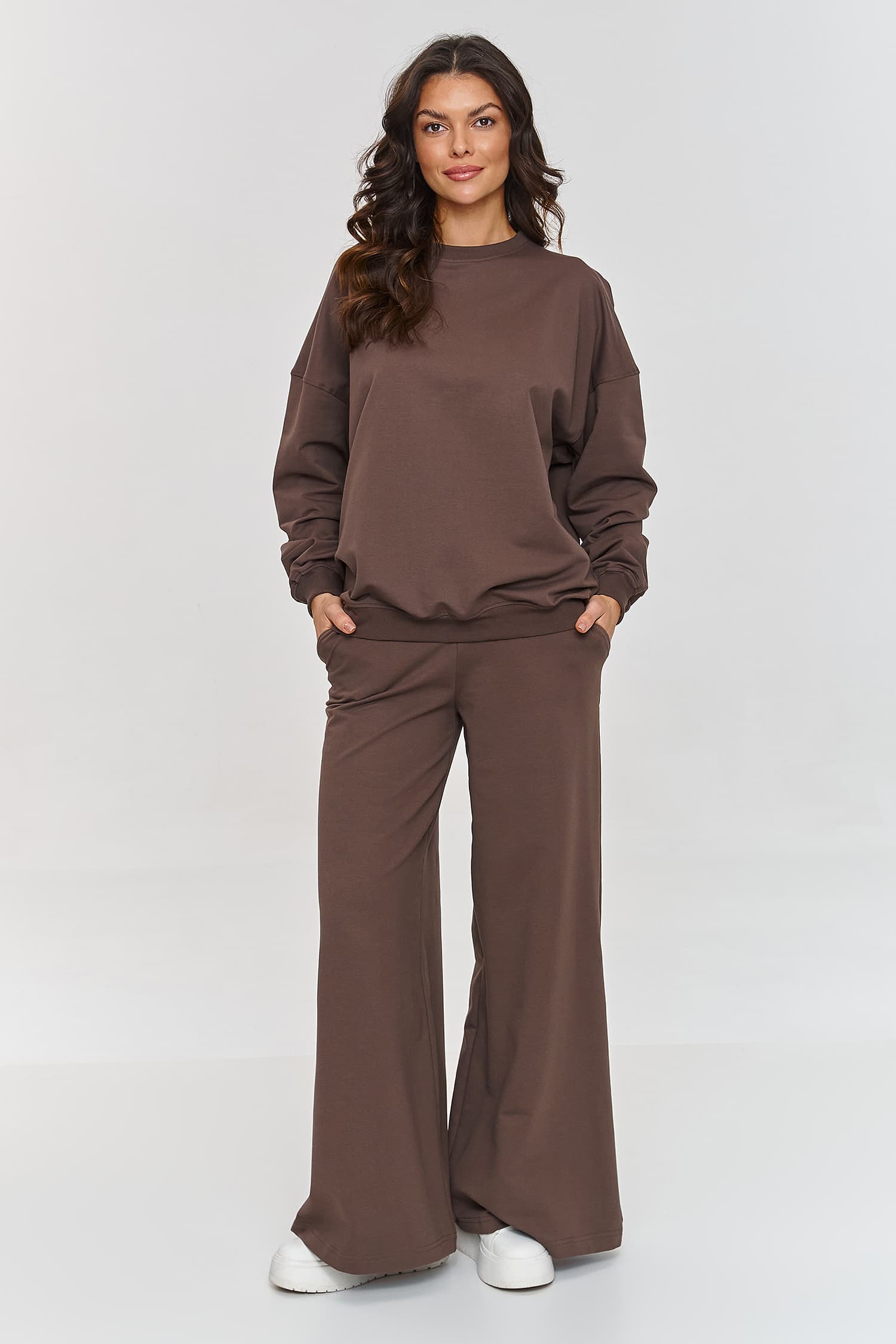 completo model 209744 Makadamia