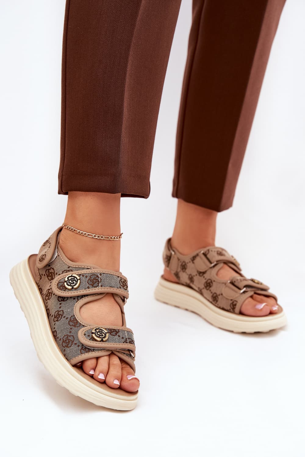 Sandali con plateau model 209905 Step in style