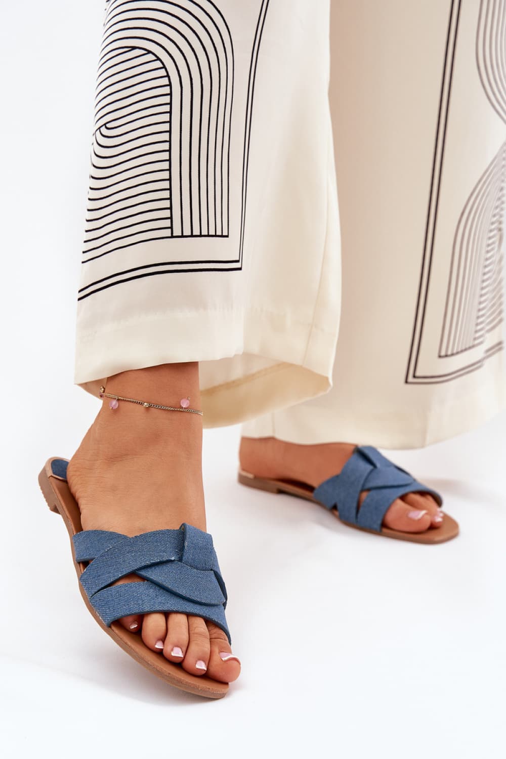 ciabatte model 209937 Step in style