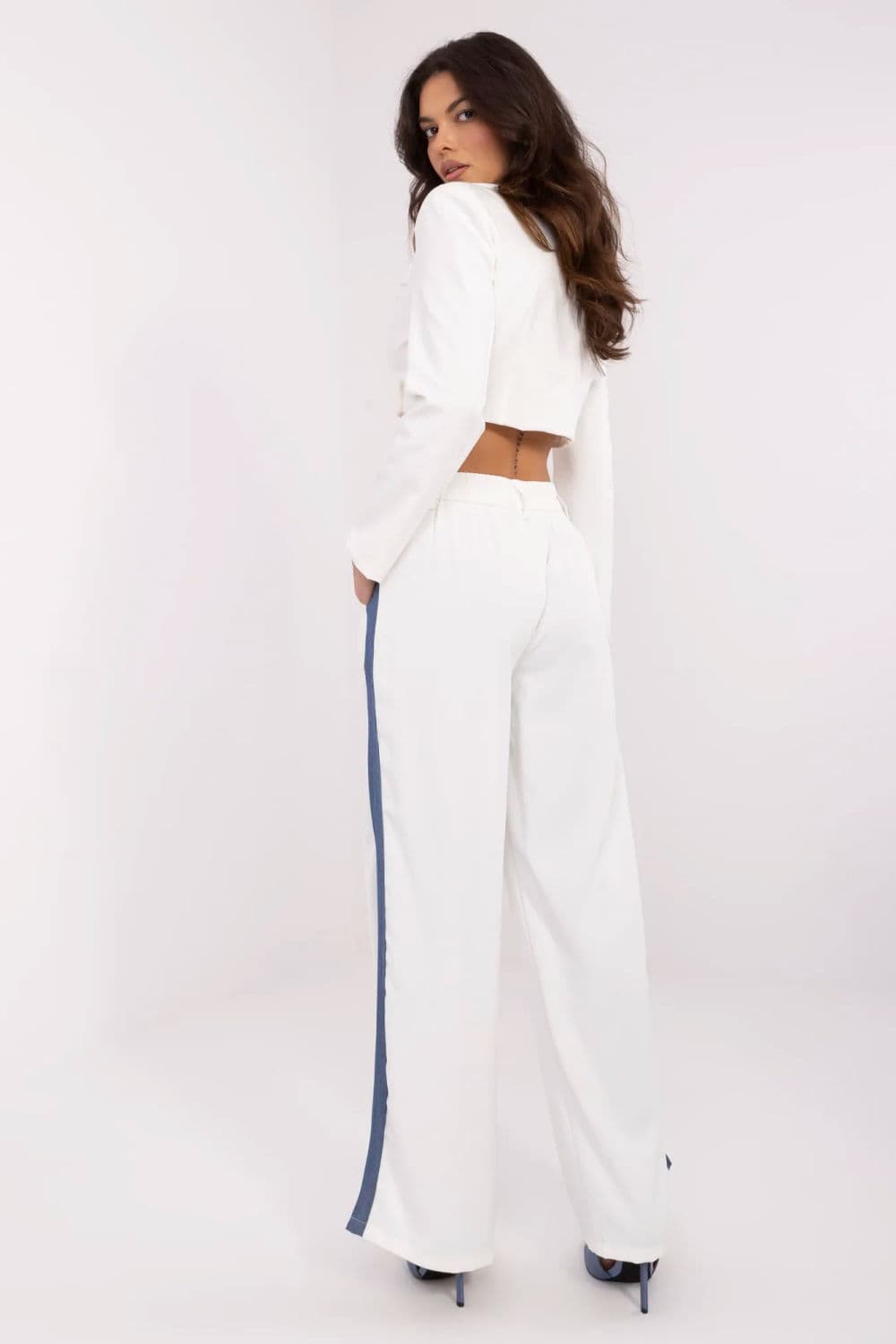 Pantaloni da donna model 211179 NM - Miniatura 3