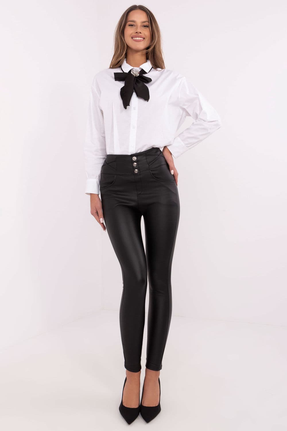 Pantaloni da donna model 211187 NM
