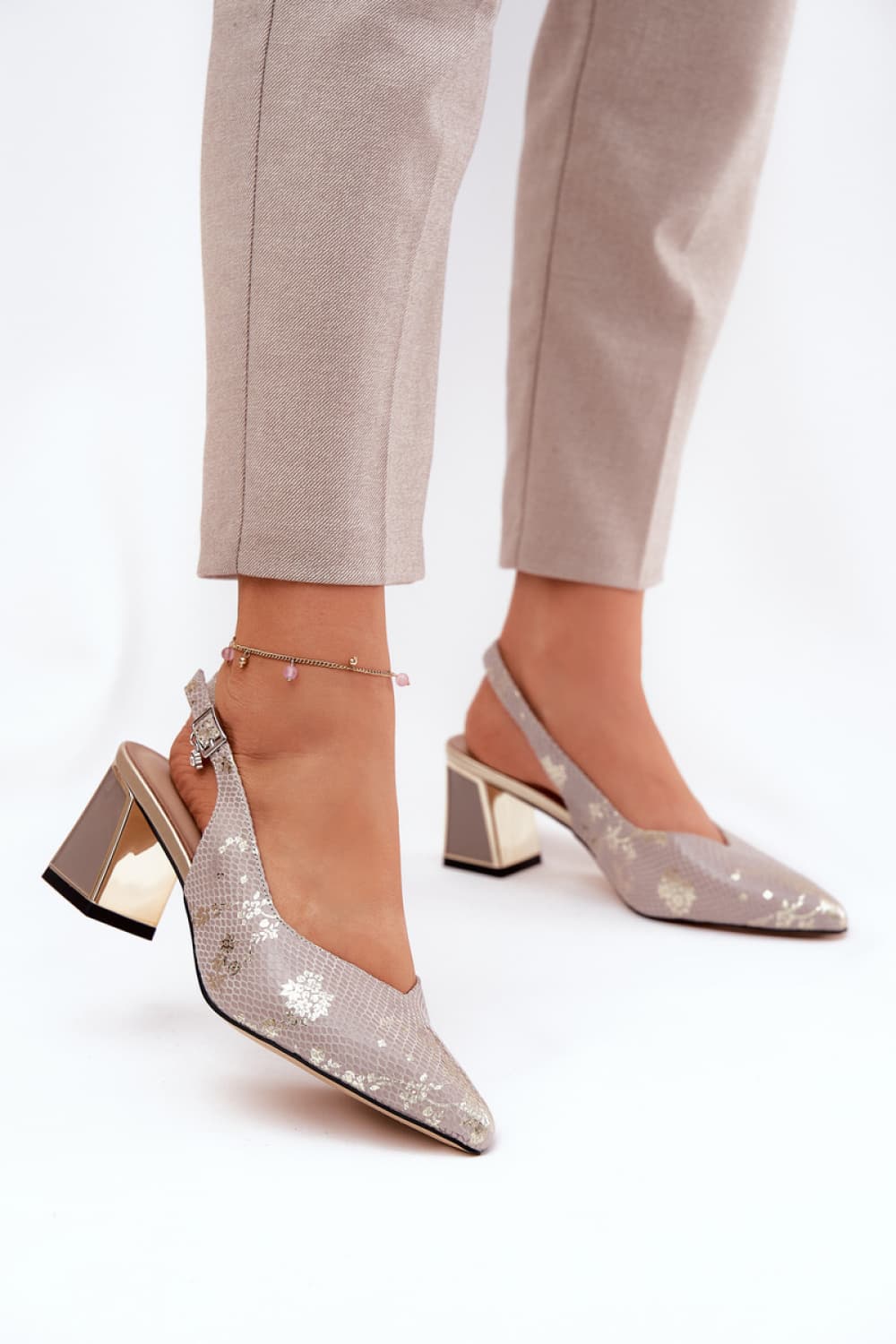 Sandali con tacco model 211372 Step in style