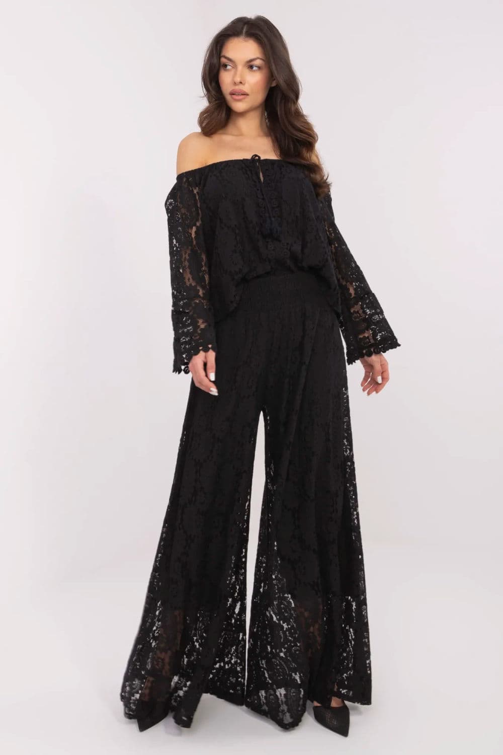 Pantaloni in pizzo model 211435 Italy Moda