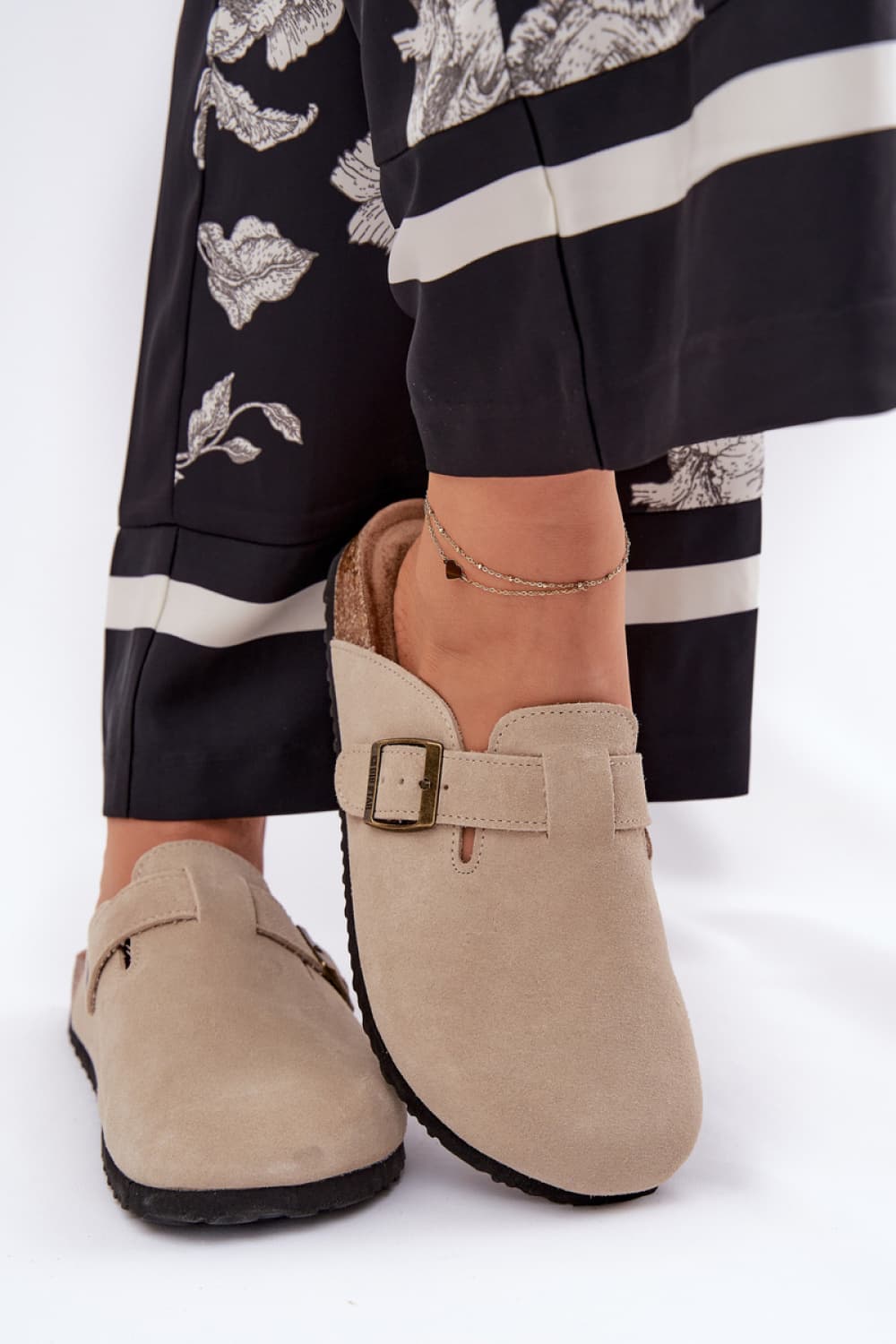 ciabatte model 211684 Step in style