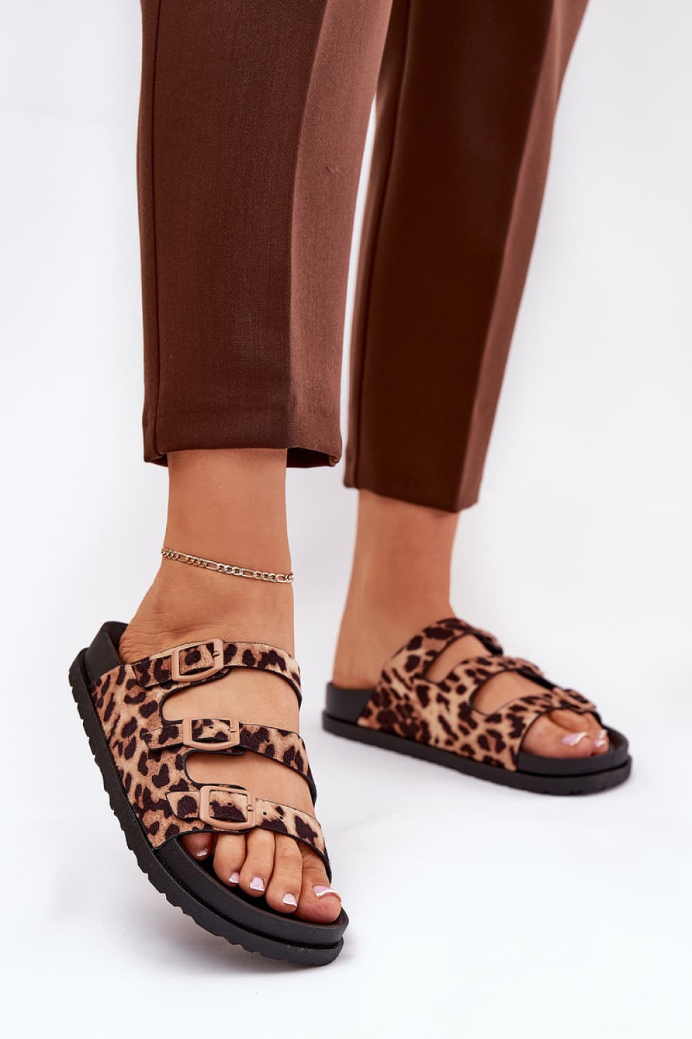 ciabatte model 212147 Step in style