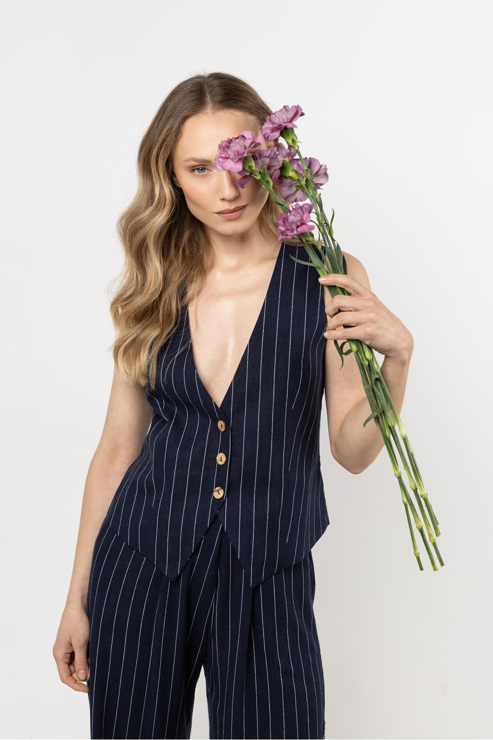Gilet model 212178 awama - Miniatura 4