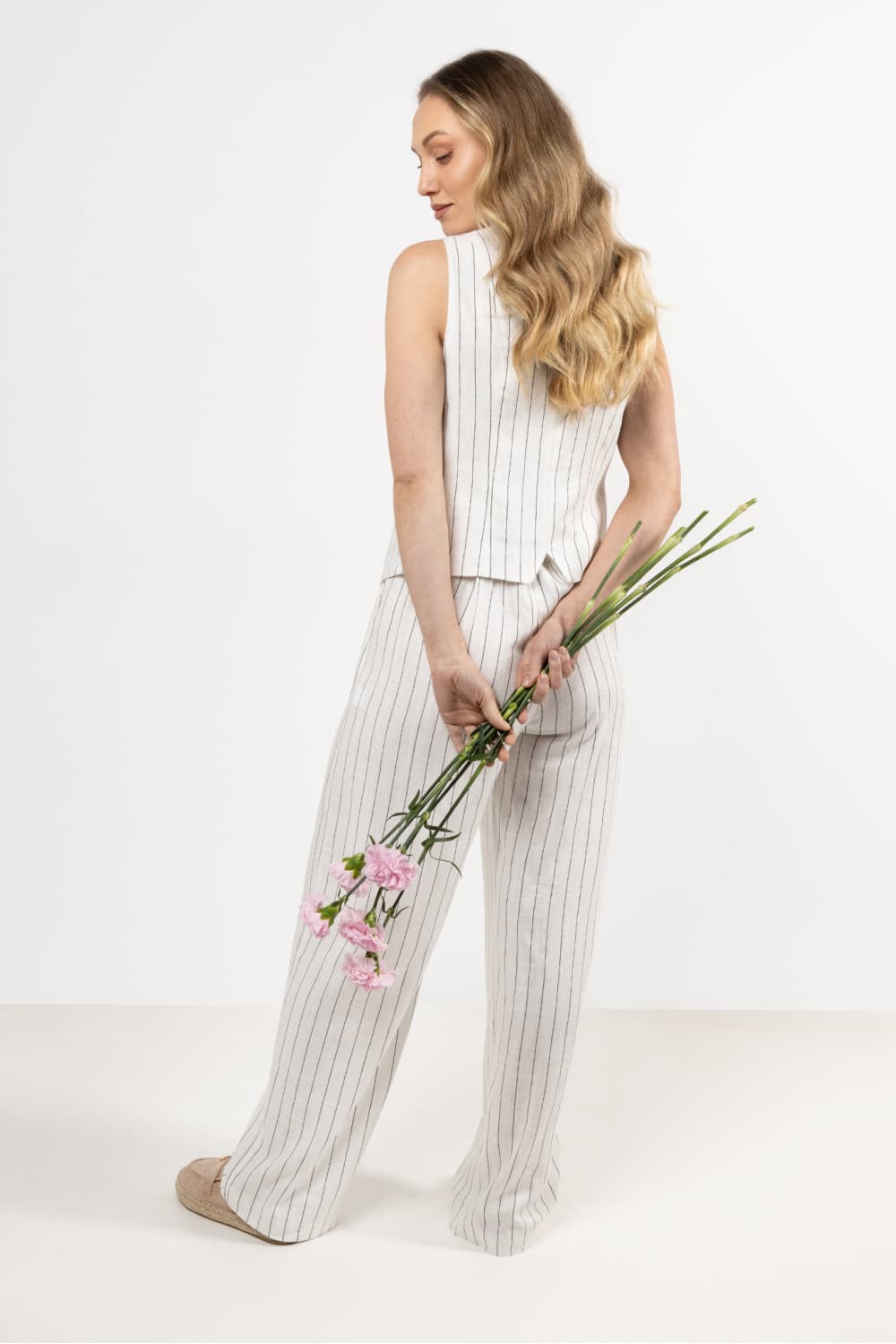 Pantaloni da donna model 212188 awama - Miniatura 3