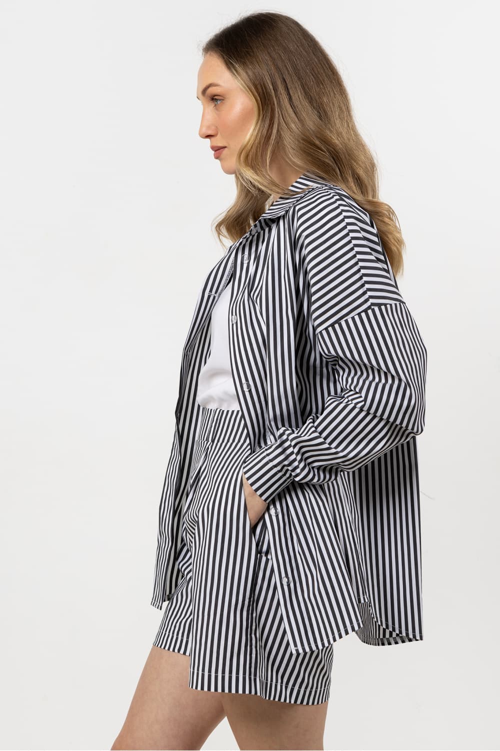 Pantaloncini model 212202 awama - Miniatura 2