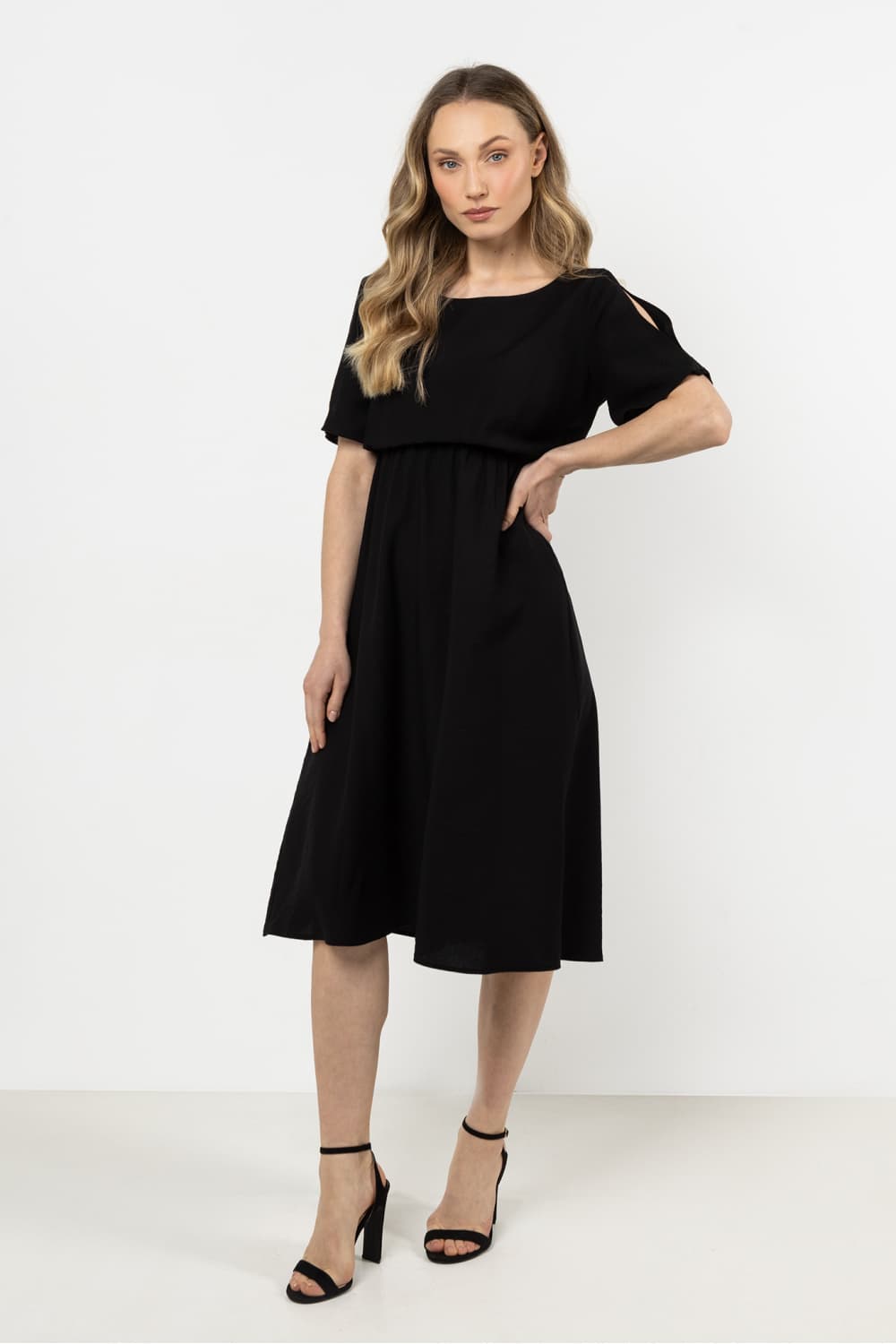 Vestito da giorno model 212212 awama