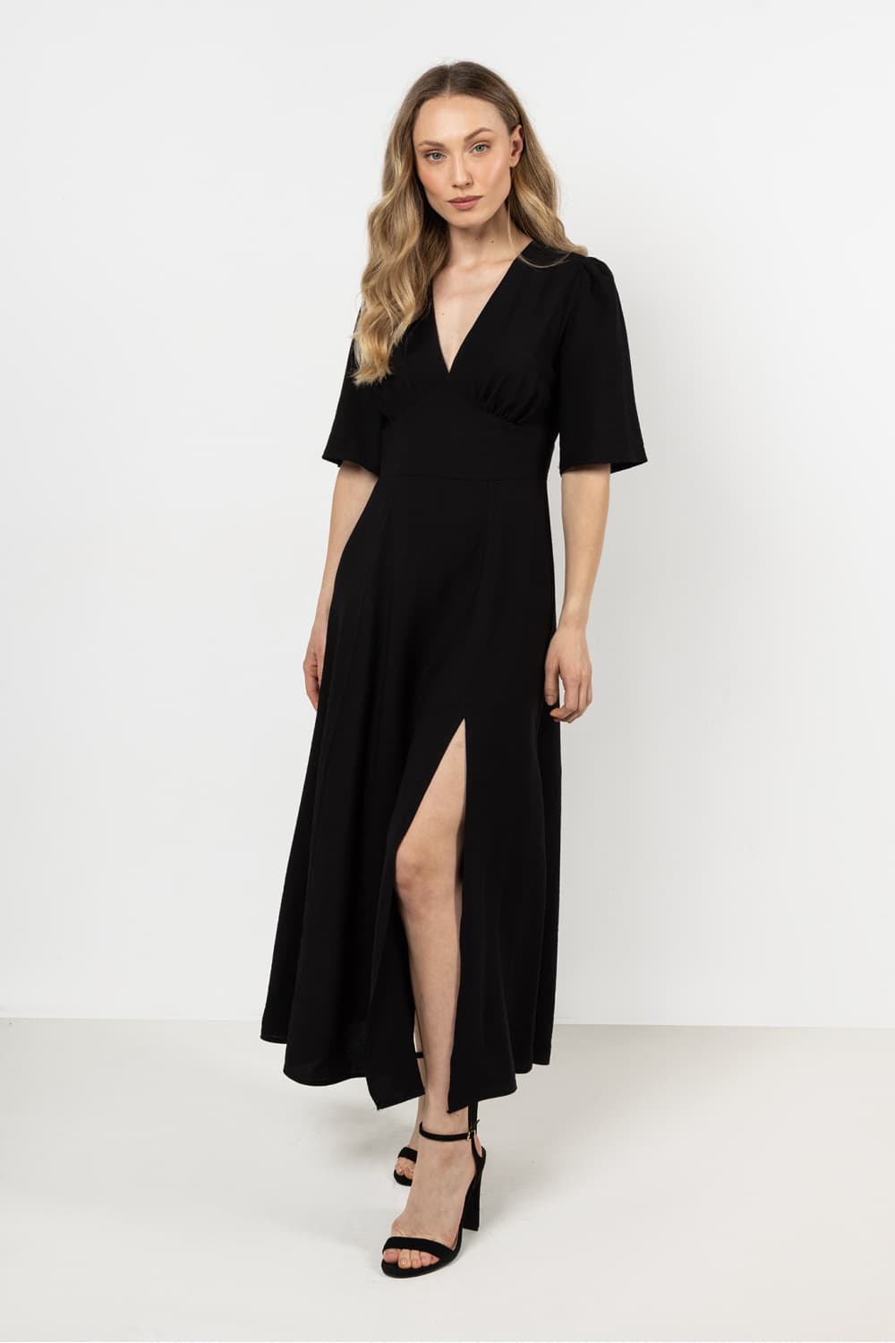 Vestito da giorno model 212215 awama