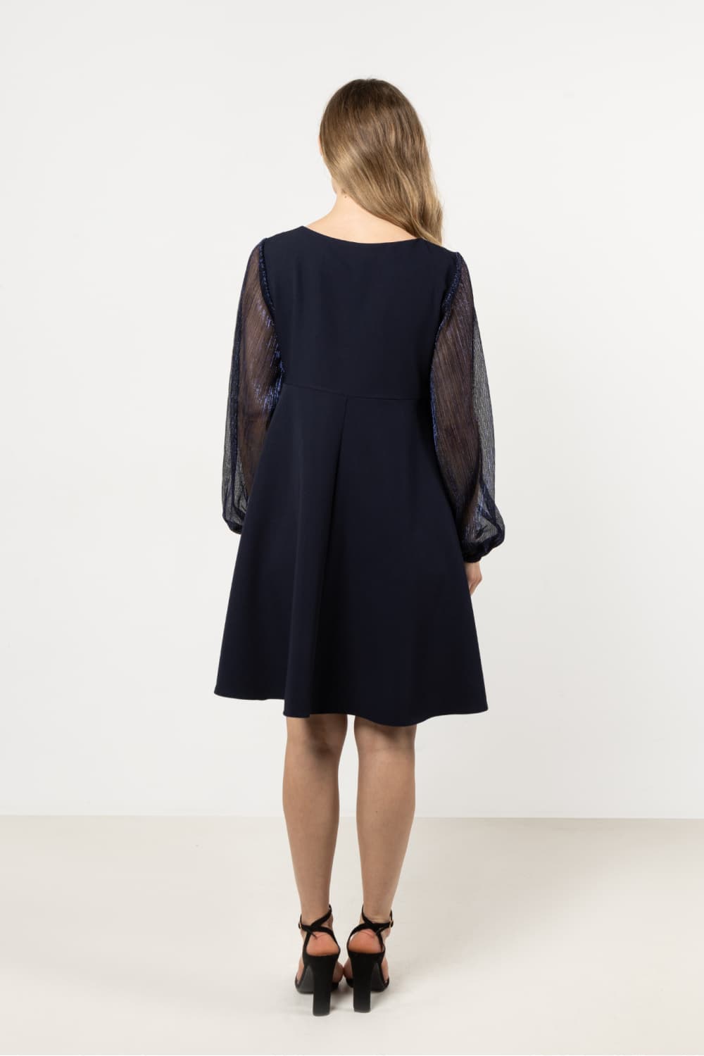 Vestito da sera model 212224 awama - Miniatura 3