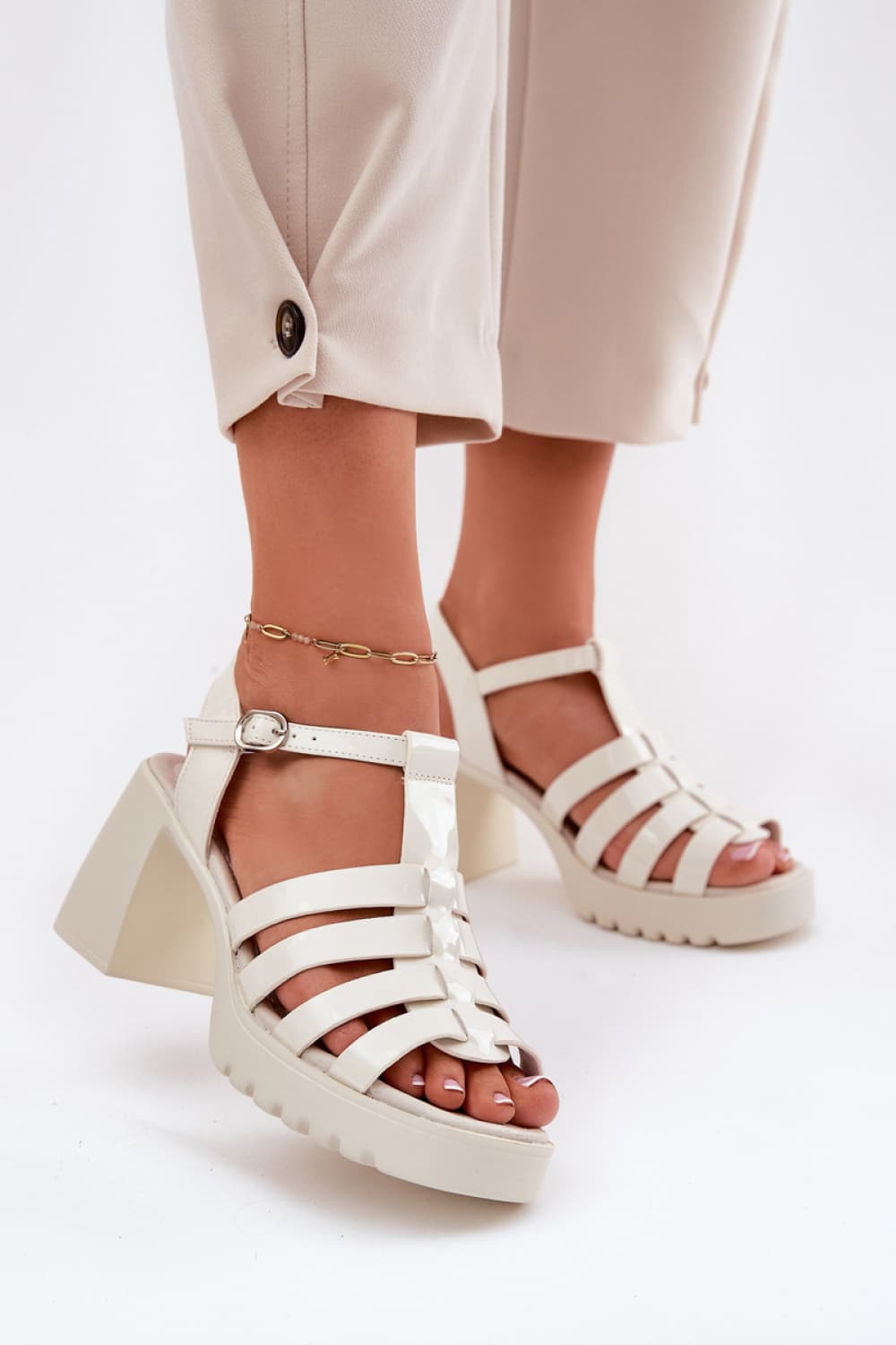 Sandali con tacco model 212575 Step in style