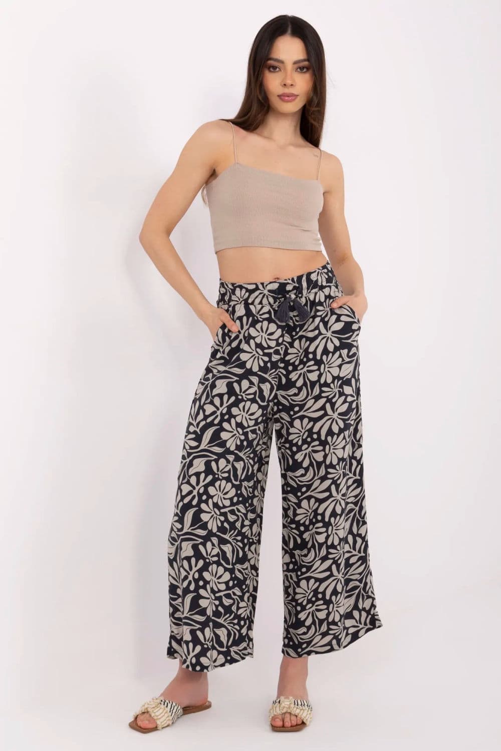Pantaloni da donna model 212666 Sublevel
