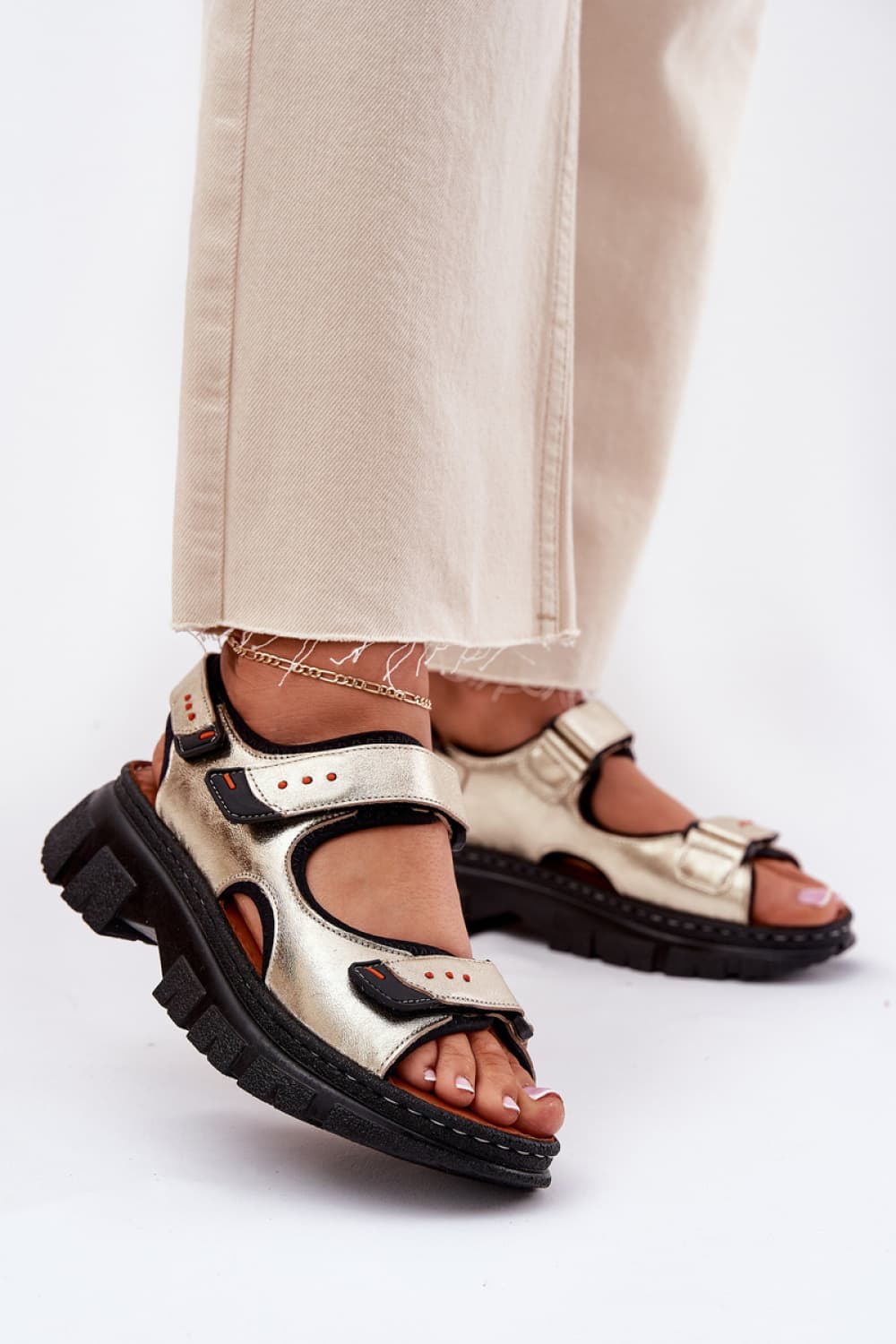 Sandali model 212910 Step in style