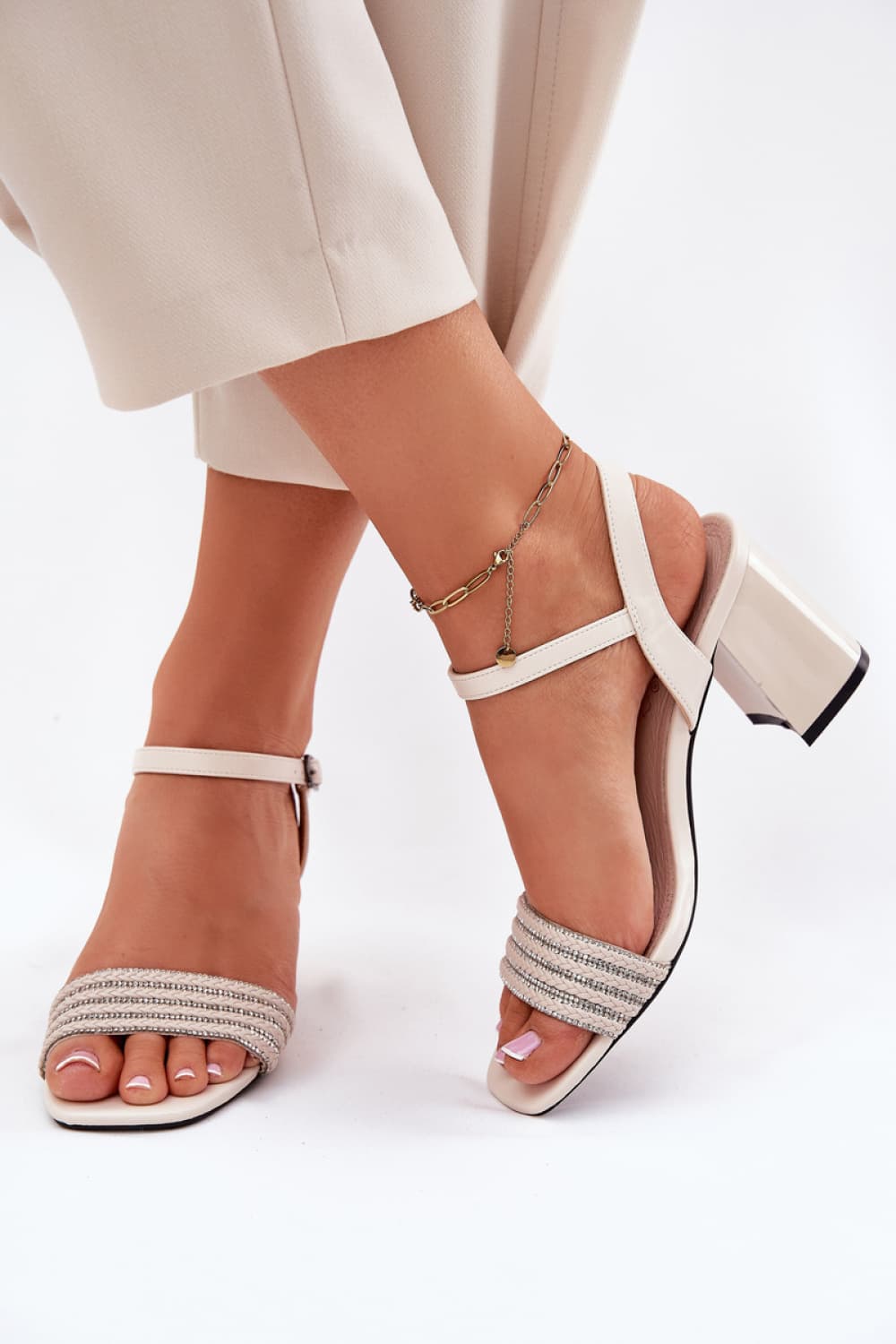 Sandali con tacco model 213018 Step in style