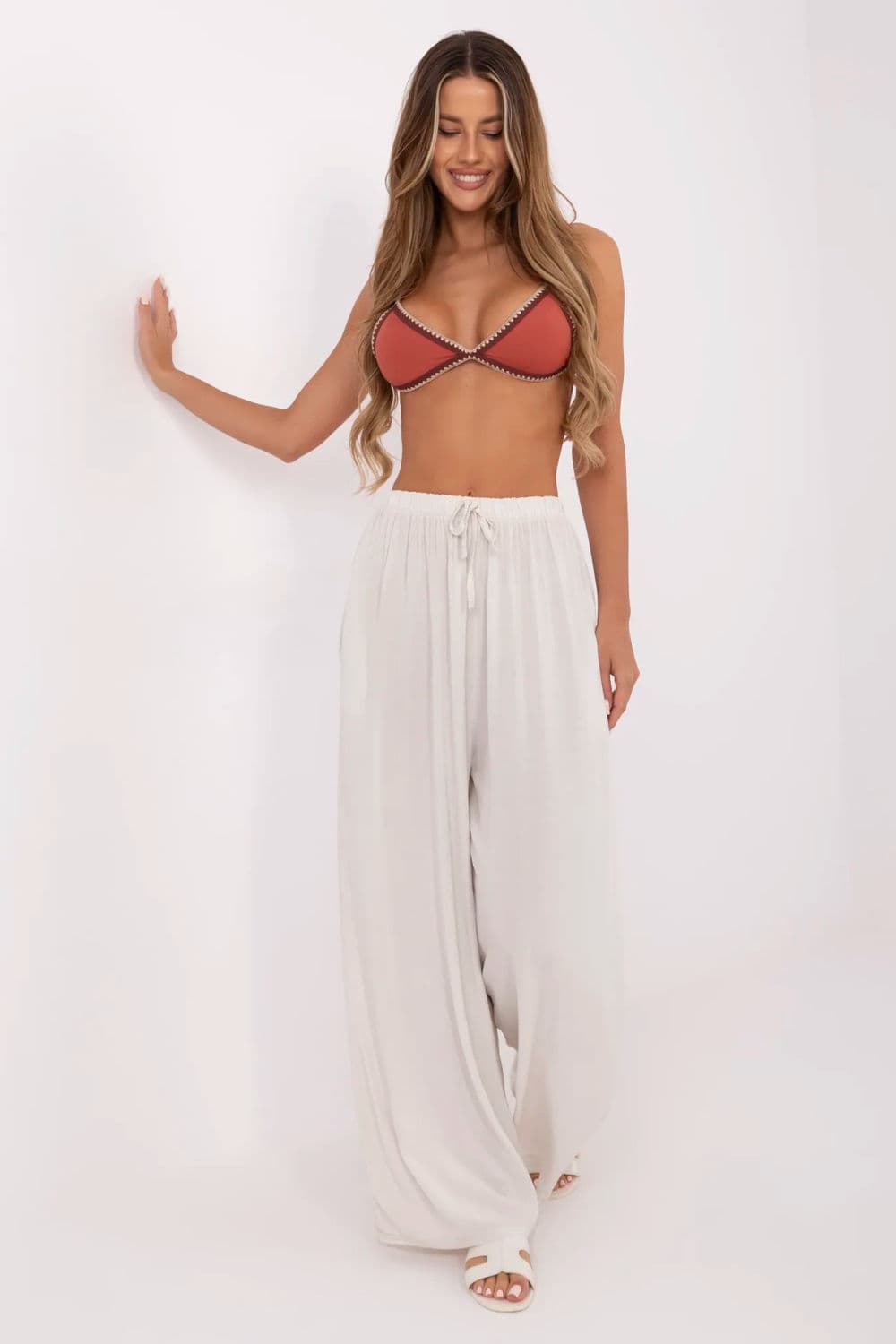 Pantaloni da donna model 214047 Italy Moda
