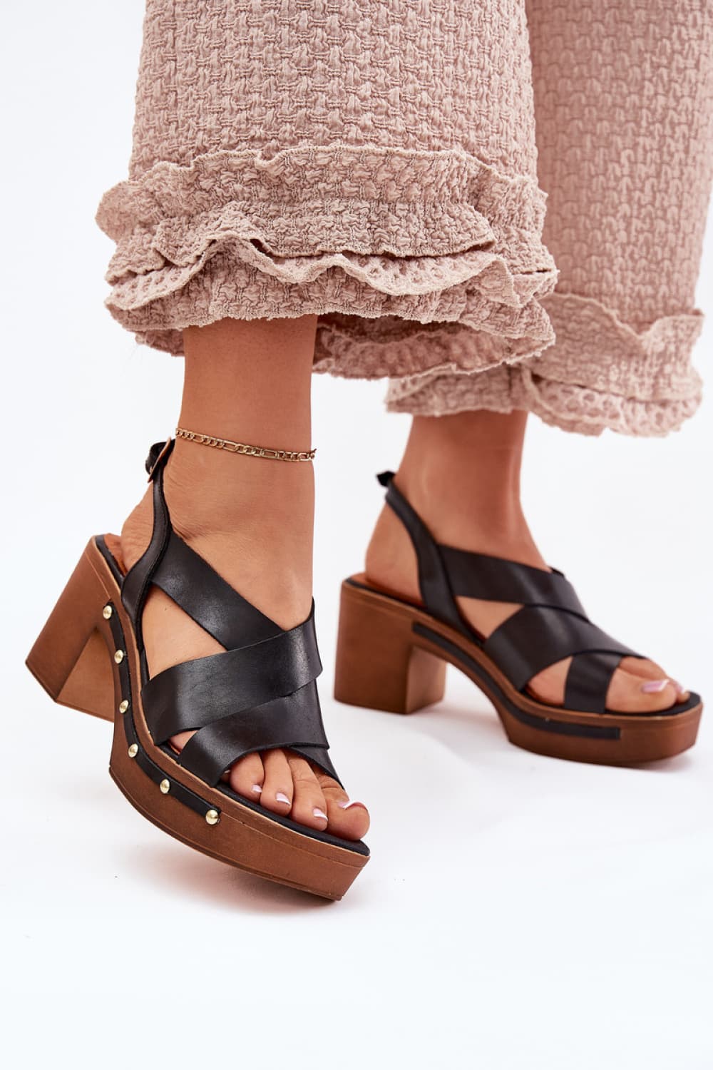 Sandali con tacco model 214744 Step in style