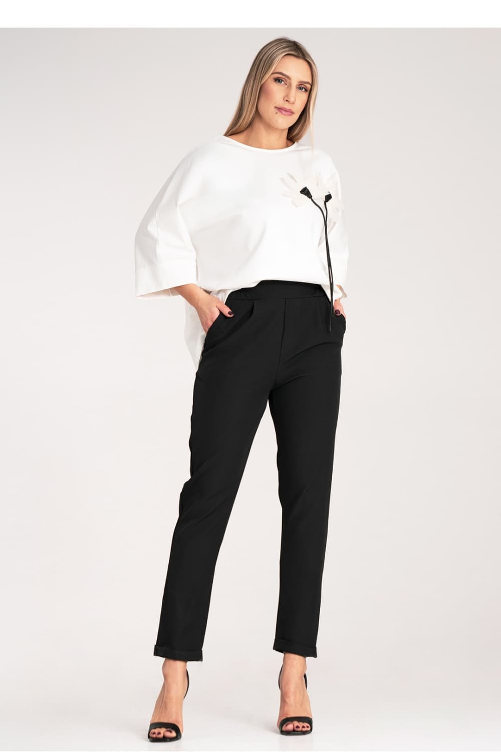 Pantaloni da donna model 214834 Figl