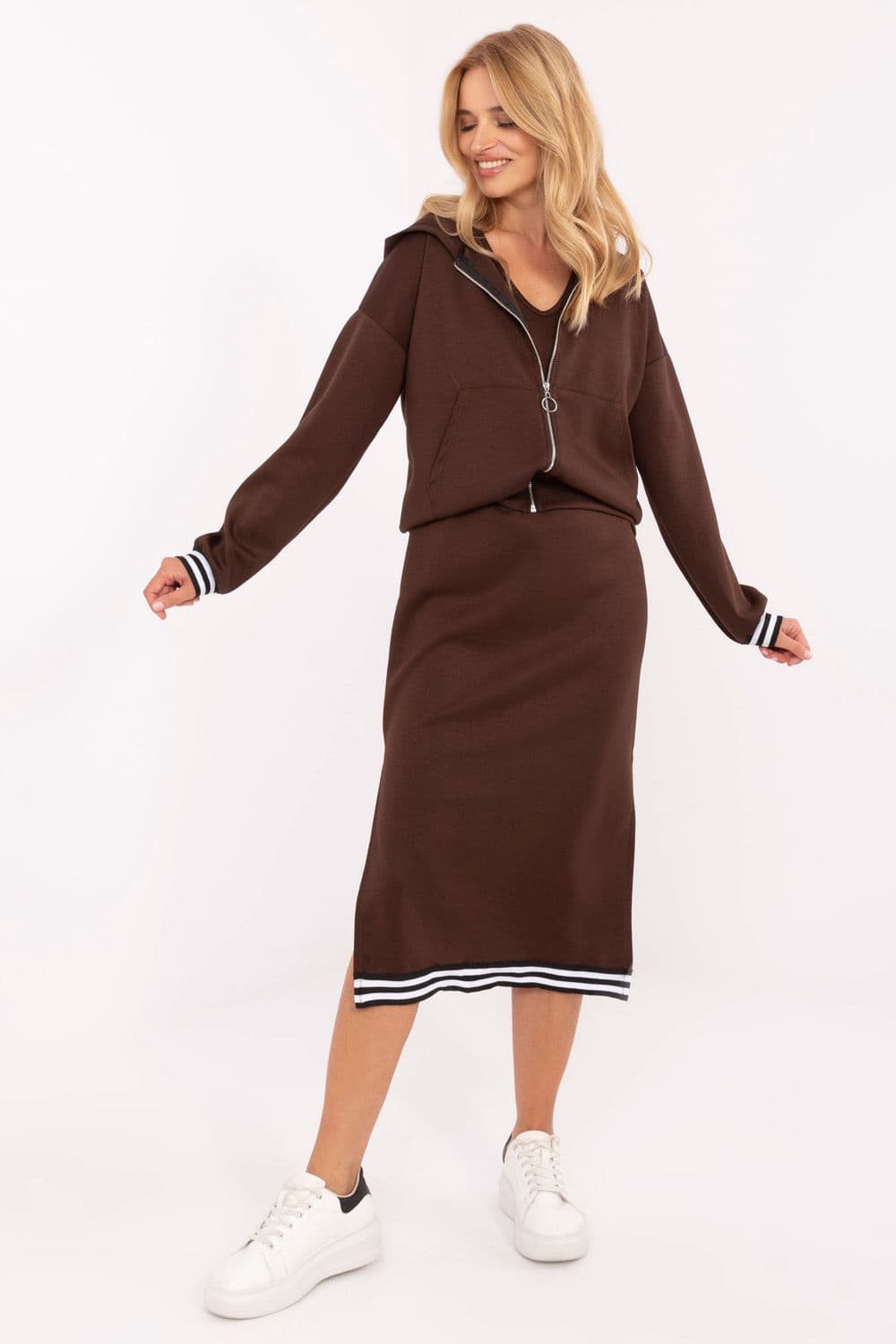 completo model 216730 Rue Paris