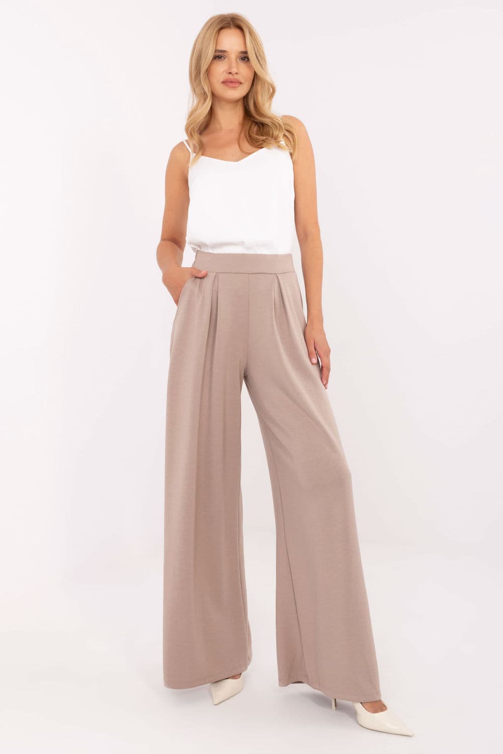 Pantaloni model 217048 Relevance