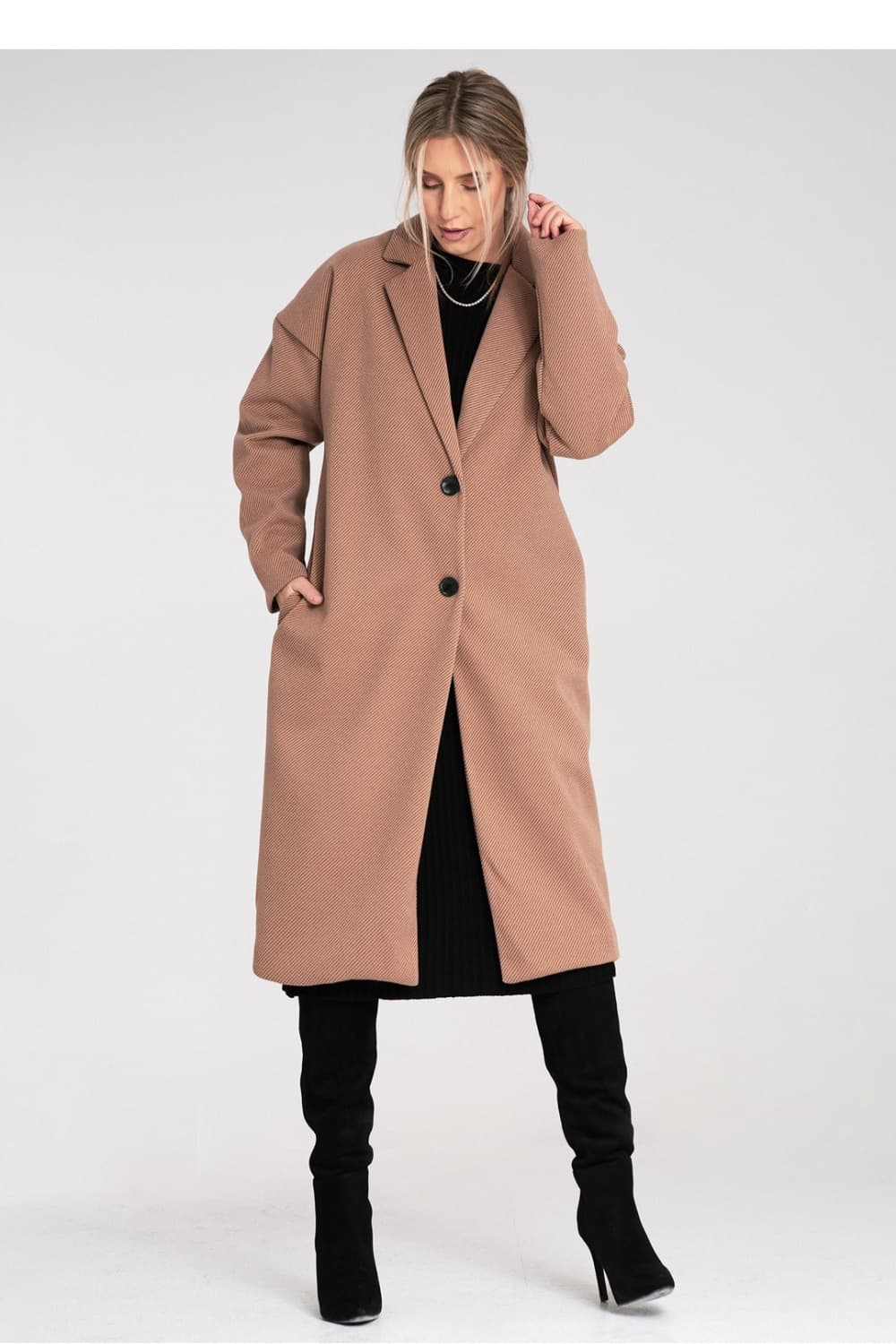 Cappotto model 217106 Figl