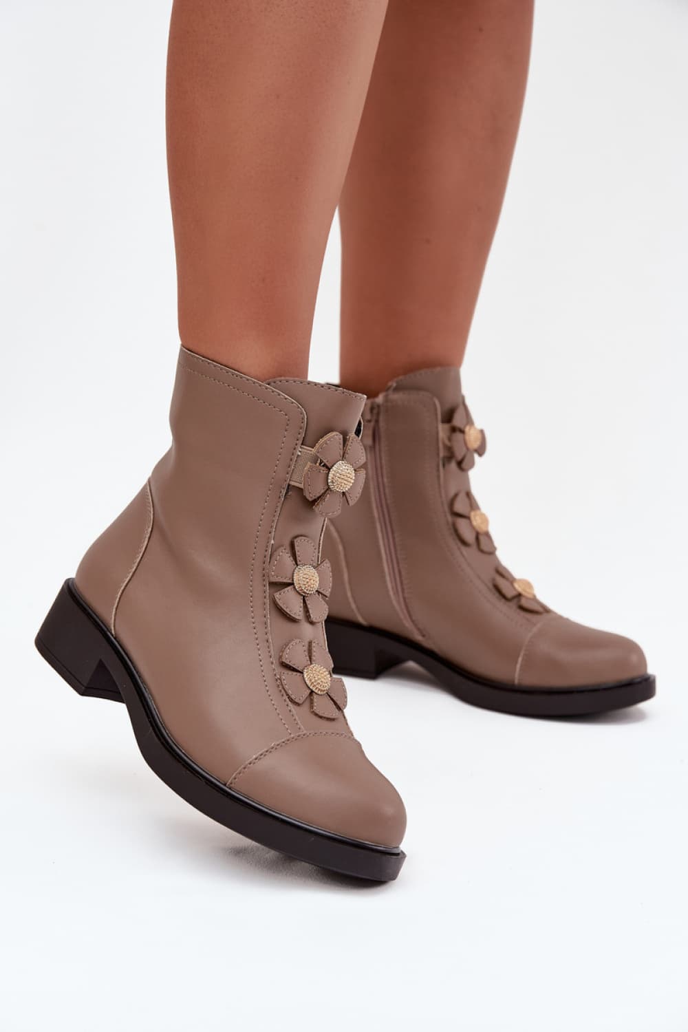 Scarpe con tacco model 218706 Step in style