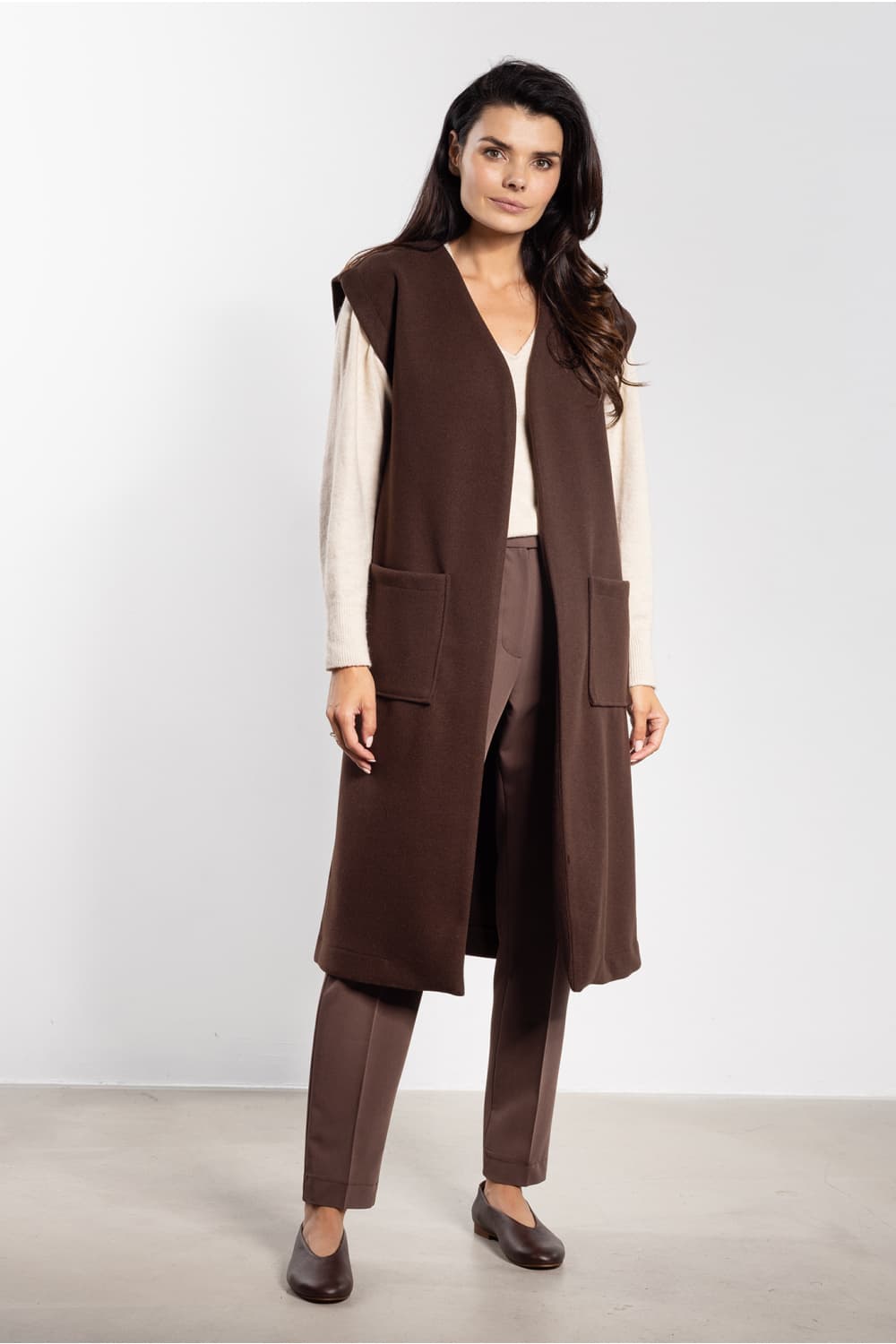 Gilet model 218956 awama - Miniatura 2