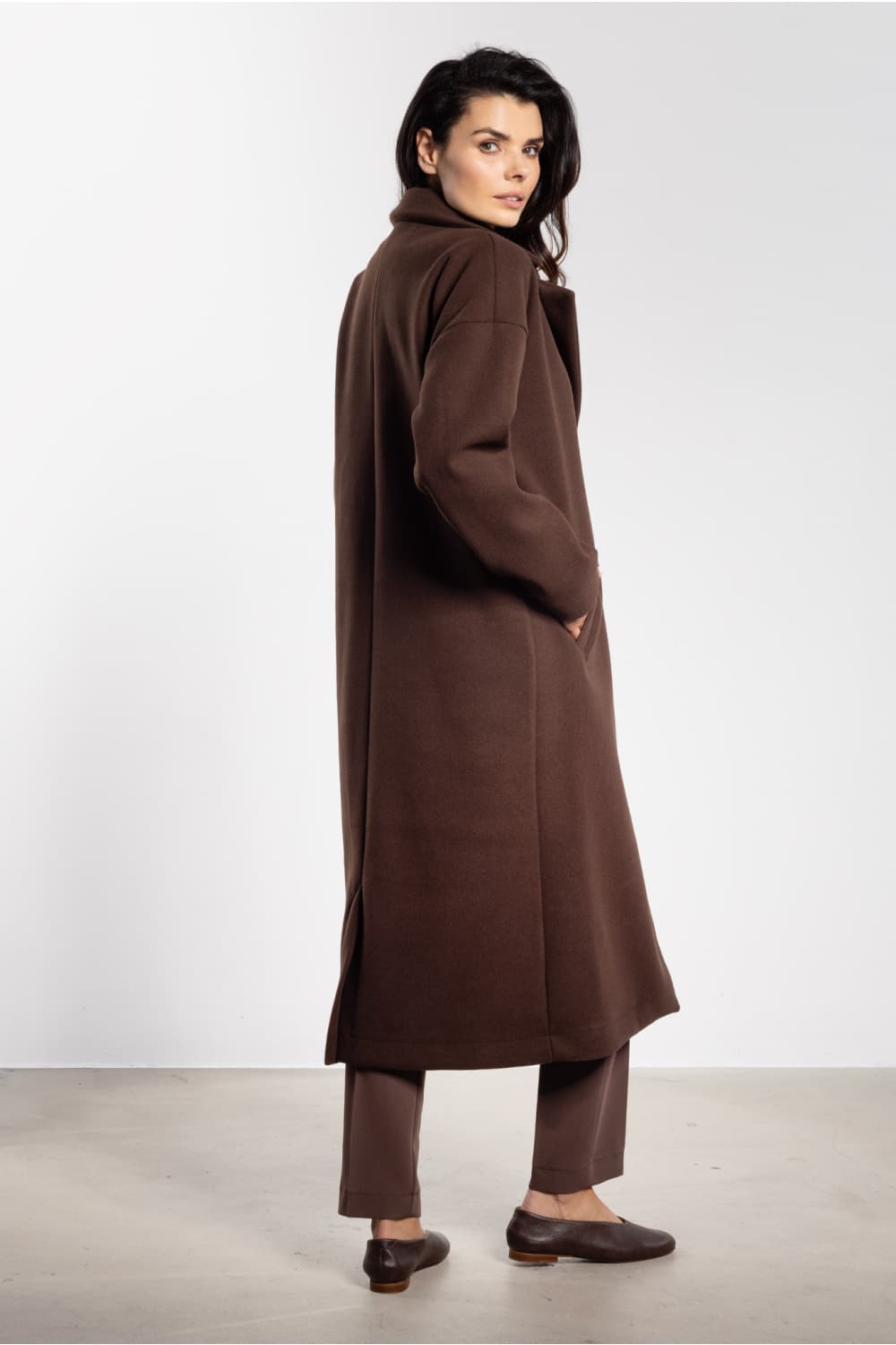 Cappotto model 218967 awama - Miniatura 3