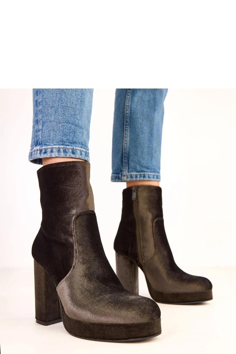Scarpe con tacco model 220583 Solea