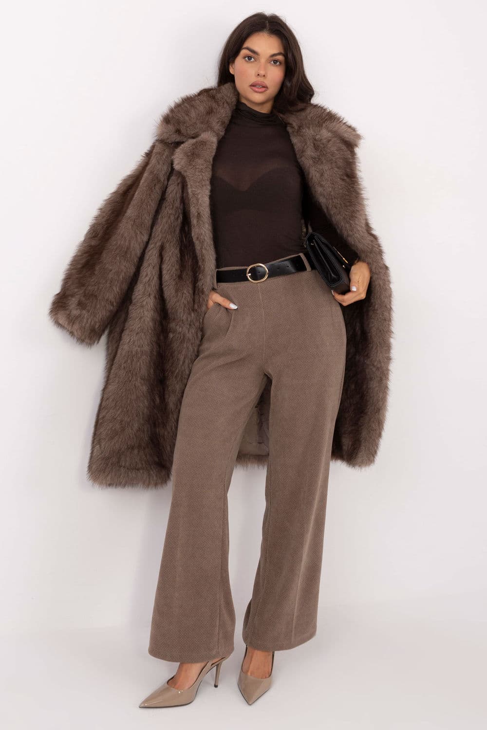 Pantaloni in velluto model 220751 Italy Moda