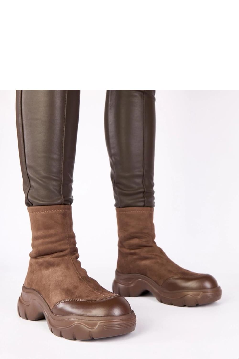 Scarpe con tacco model 221671 Solea