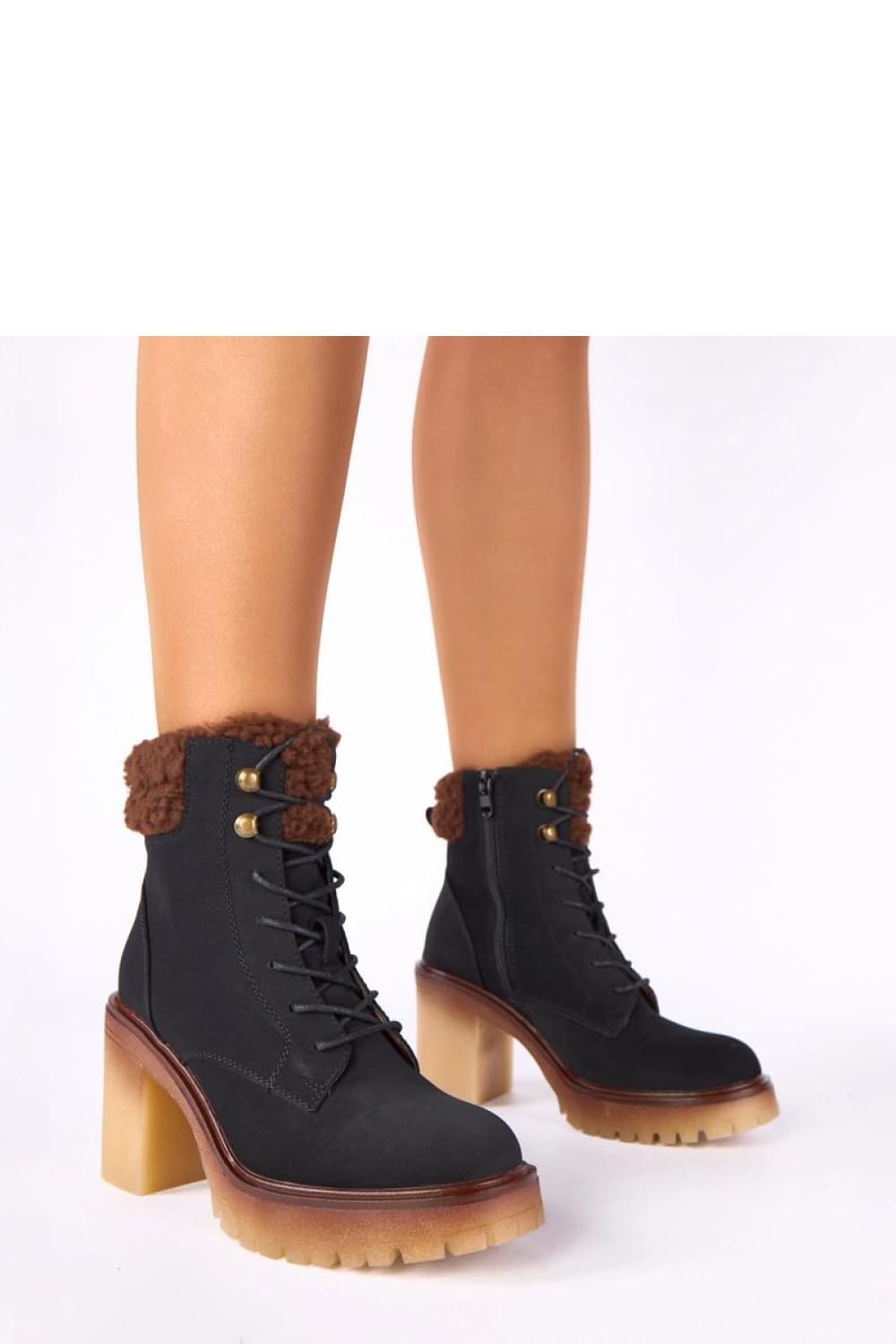 Scarpe con tacco model 222347 Solea