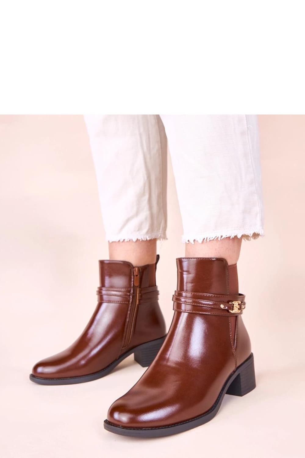 Scarpe con tacco model 222371 Solea